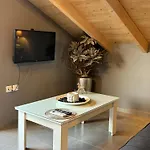 Aneli-attic In Daire *