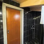 Daire Aneli-attic In *