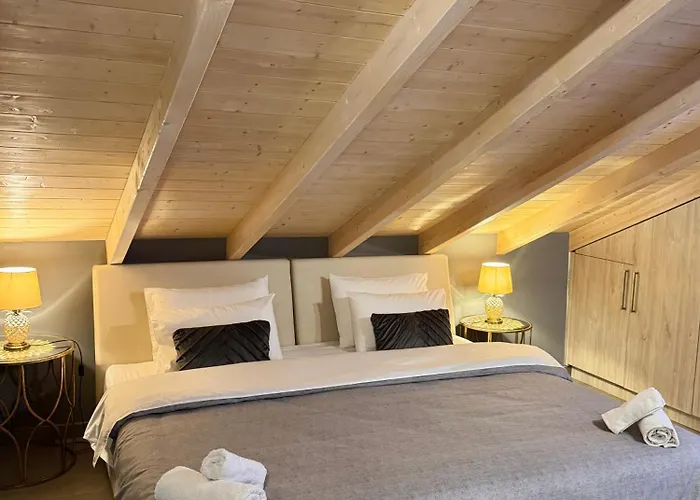 Aneli-attic In Nauplia