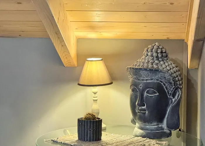 Aneli-attic In Apartamento