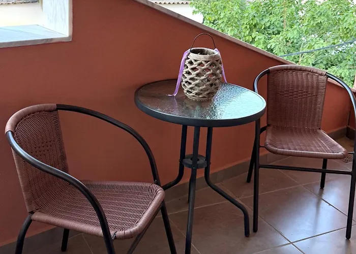 Aneli-attic In Nafplio